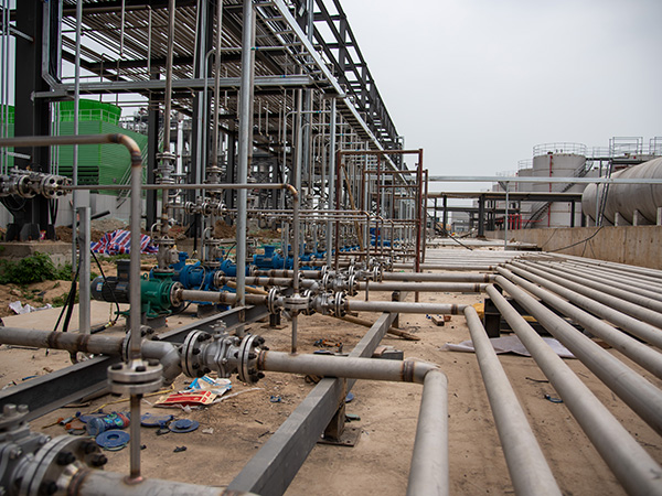 济宁化工厂建设